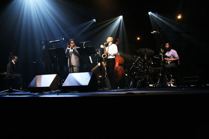 Gerald Clayton (p), Ambrose Akinmusire (tp), Walter Smith II (ts), Harish Raghavan (b, caché), Justin Brown (dm), Jazz en Tte, Clermont-Ferrand, 2009 ©Guy Reynard