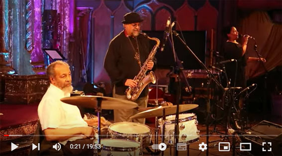 Milford Graves et Joe Lovano, New York, 4 décembre 2012 (image extraite de YouTube, cliquer)