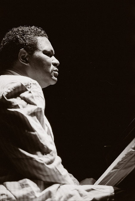 McCoy Tyner, Martigues 1986 © Ellen Bertet