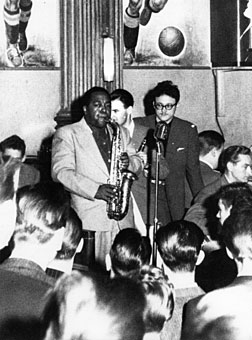 Charlie Parker, Toots  ses ctés, Sude 1950 © Photo X, Coll. Jean-Marie Hacquier by courtesy