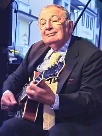 Bucky Pizzarelli, 3 juillet 2002 © Lisiane Laplace