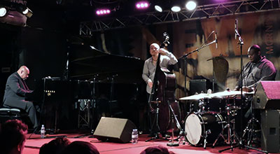 Kenny Barron, Kiyoshi Kitagawa, Johnathan Blake © Jérme Partage