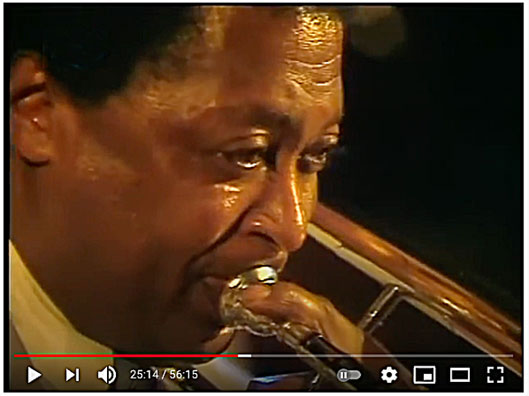 Curtis Fuller, avec le Timeless All Stars feat. Dizzy Gillespie, Hambourg, 1986 Image extraite de YouTube