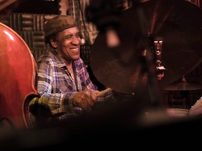 Al Foster, Sunside, Paris (avril 2013) © Mathieu Perez Al Foster, Sunside, Paris (avril 2013) © Mathieu Perez