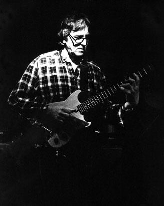 Allan Holdsworth © David Sinclair Allan Holdsworth © David Sinclair