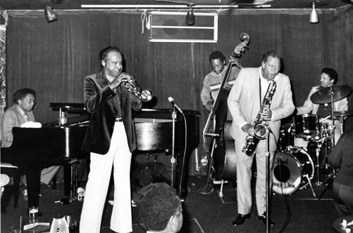 Harry Sweets Edison et Eddie Lockjaw Davis, Los Angeles, July 1979, unknown location, Dolo Coker (p), Harry Edison (tp) Allen Jackson (b), Eddie Lockjaw Davis (ts), Kenny Dixon (dm) ©Howard Lucraft Collection/CTSIMAGES