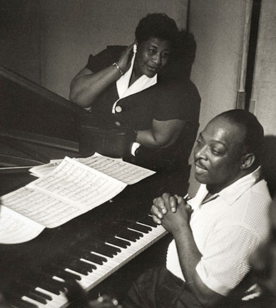 Ella Fitzgerald_Count Basie Fine Studio NYC 1956 © Burt Goldblatt Estate Archives/CTSIMAGES