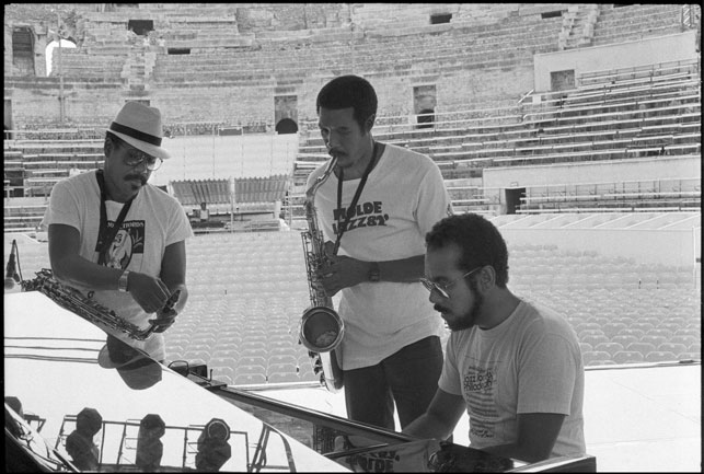 Sonny Fortune, Billy Harper et Stanley Cowell, Arènes de Nîmes, juillet 1986 © Ellen Bertet