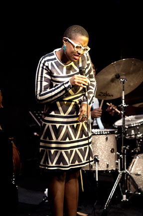 Cécile McLorin Salvant at Ronni Scott's, London, 7 octobre 2013 © David Sinclair Cécile McLorin Salvant at Ronni Scott's, London, 7 octobre 2013 © David Sinclair
