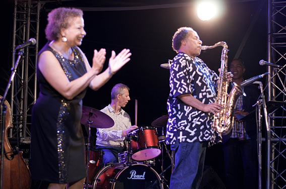 Michele Hendricks, Philippe Soirat, Ricky Ford, Sunset, Paris, 21 juillet 2018 © Mathieu Perez