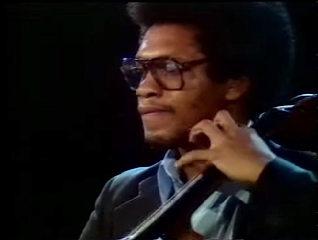 Abdul Wadud dans les années 1980, image extraite de YouTube