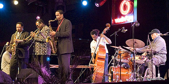 Larry Willis (p), Vincent Herring (as), Wallace Roney (tp), Javon Jackson (ts), Rahsaan Carter (b), Jimmy Cobb (dm) Kind of Blue Band au XXXIIIe Festival de Jazz de Vitoria-Gasteiz 2009 © Jose Horna