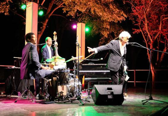  Jason Brown, Luke Sellick, Monty Alexander &copy; Ellen Bertet