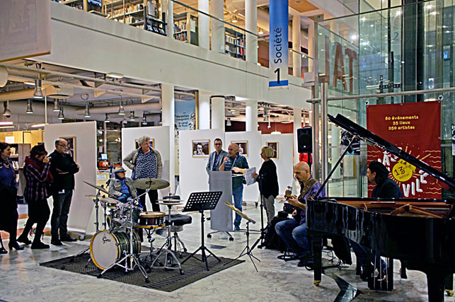 "Dans les pas de Didier Lockwood", exposition des photos de Christian Ducasse, l'Alcazar, Biblioth�que de Marseille, 2019 &copy; Claude Vesco