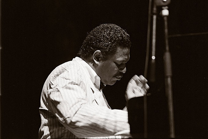 McCoy Tyner, Martigues, 1986 © Ellen Bertet