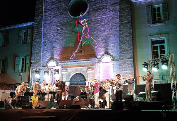 Nola Spirit Big Band, Pertuis, 5 ao�t 2022 &copy; Ellen Bertet