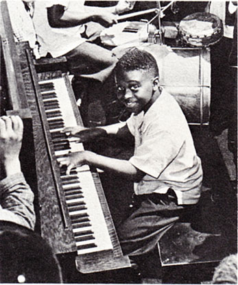 1938. Les jams à la maison de Junior Mance à 10 ans © Photo X, archives Jazz Hot 1938. Les jams à la maison de Junior Mance à 10 ans © Photo X, archives Jazz Hot
