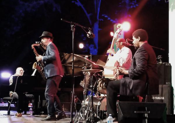 Herv&eacute; Sellin (p), Ugo Lemarchand (ts), Darryl Hall (b), Jason Brown (dm), Jazz Festival Roger Mennillo, St-Cannat, 9 juillet 2023 &copy; Ellen Bertet