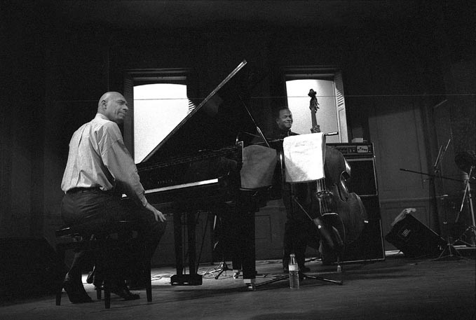 Kirk Lightsey et Cecil McBee, Marseille 1998 © Ellen Bertet