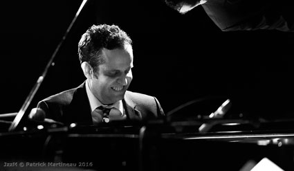 Jeb Patton au Cabaret Jazz Club, 7 mars 2016, Courbevoie © Patrick Martineau