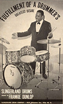 Frankie Dunlop pose pour une publicité pour la marque Slingerland © photo X DR Frankie Dunlop pose pour une publicité pour la marque Slingerland © photo X DR