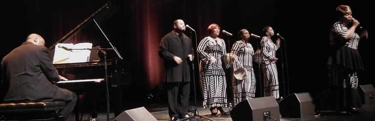 Tina Brown & The Gospel Messengers © Michel Laplace