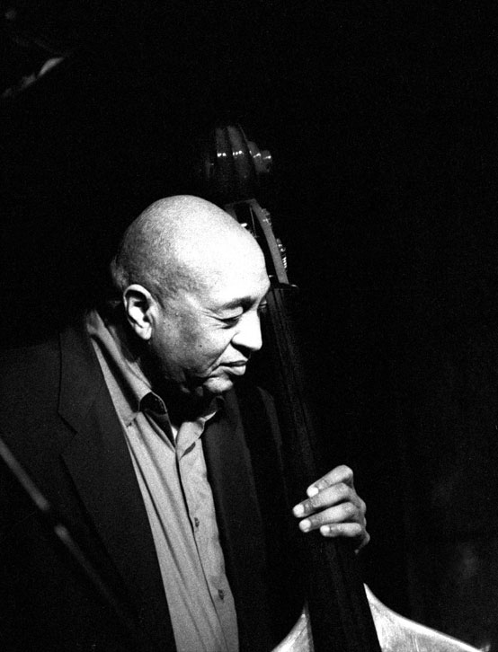 Reggie Johnson, tournée Anniversaire des 70 ans de Jazz Hot Marseille, Club le Pelle Mêle, 14 avril 2005 © Ellen Bertet