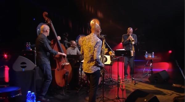 Scott Colley (b), Brian Blade (dm), Joshua Redman (ts), Ron Miles (flh), Jazz in Marciac, 2017, image extraite de YouTube