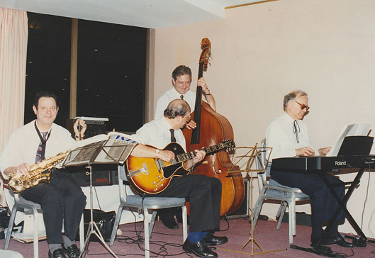 Jo Mouillé, Gérard Cardi, Jol Gregoriades, Roger Mennillo © photo X, Collection Roger Mennillo by courtesy