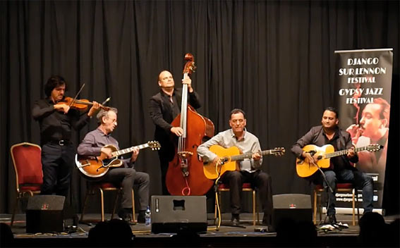 26-28 Septembre 2019. Tcha Limberger, Dave Kelbie, Sani Van Mullem (b), Fapy Lafertin, Mozes Rosenberg Django sur Lennon Festival, Ramelton, Irlande, 26-28 Septembre 2019. Tcha Limberger, Dave Kelbie, Sani Van Mullem (b), Fapy Lafertin, Mozes Rosenberg Django sur Lennon Festival, Ramelton, Irlande,